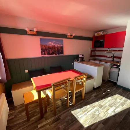 Plein Sud Au Pied Des Pistes, Piscine Et Parking Gratuits *