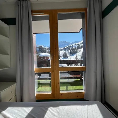 Appartement Plein Sud Au Pied Des Pistes, Piscine Et Parking Gratuits